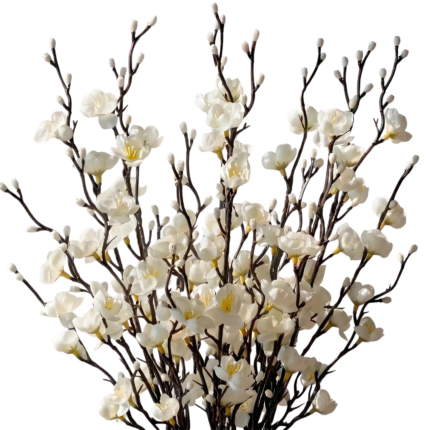 Falsk blommedekoration med elegant udtryk og vedligeholdelsesfri blomstring til bord og indretning
