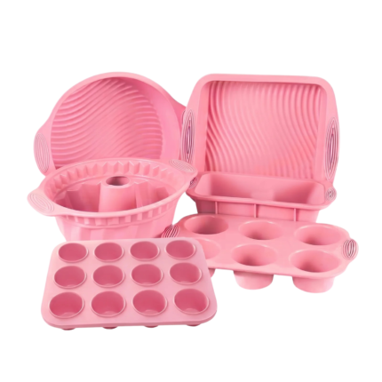 Silikone bageforme i pink til nem udløsning og varieret hjemmebagning med flere forme