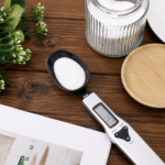 Digital måleske i stål med display til præcise målinger og nem måling af små ingrediensmængder - Billede 2