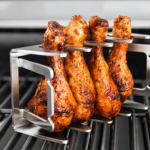 Grillholder til flæsk og spareribs - oprejst tilberedning med separate rum til grill og ovn - Billede 2