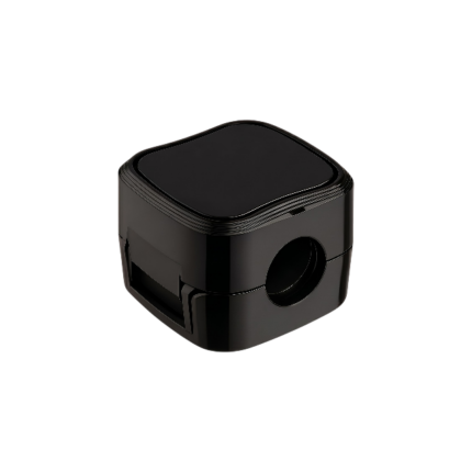 Kabelholder med magnetisk base i sort og hvid til samlet placering og nem adgang til ledninger